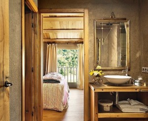 Bagno in stile moderno e rustico