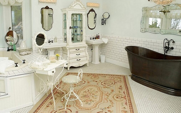 Bagno shabby chic (fonte: https://www.casaegiardino.it/galleria.php?p=201151&i=201220)